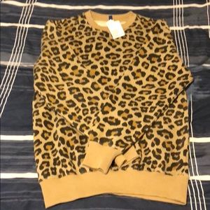 Men’s XS leopard print long sleeve